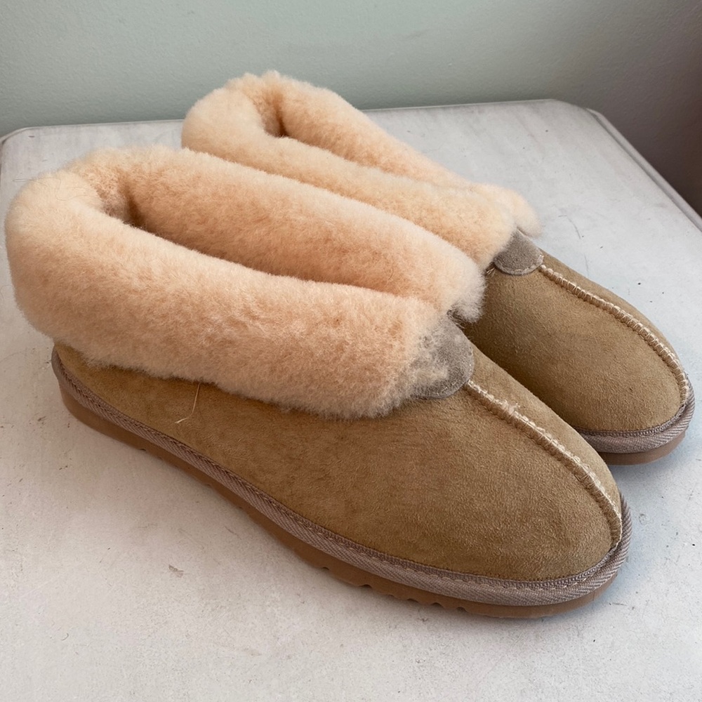 Emu Ridge sheepskin sleepers
